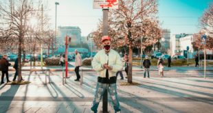 Cinisello, una piazza intitolata a Sfera Ebbasta (il video Ciny)