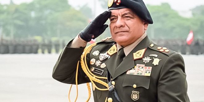Perù dimesso capo forze armate