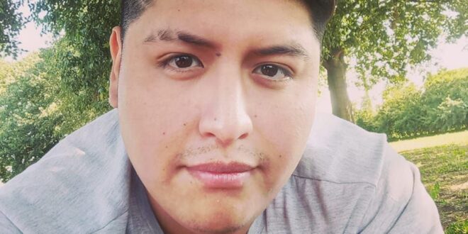 Alexander Reyes